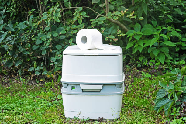 Porta potty delivery and setup in Woodway, WA